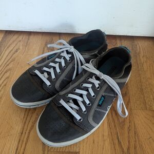 Women's Teva Spider Rubber + Jstep Stretchy Shoes SZ 8.5